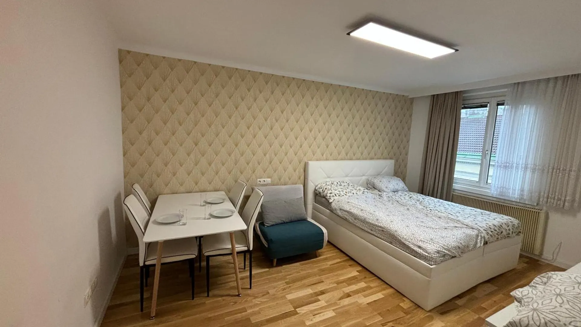 Exclusive Serviced Flat On Taborstrasse Wiedeń