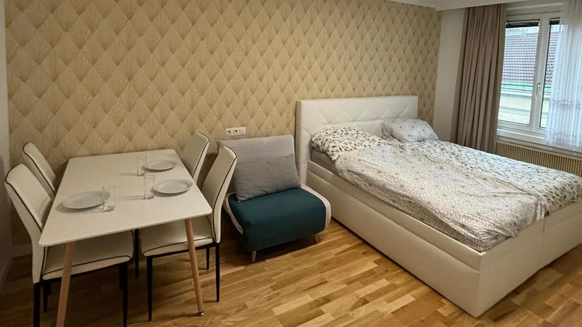 Exclusive Serviced Flat On Taborstrasse Wiedeń Austria